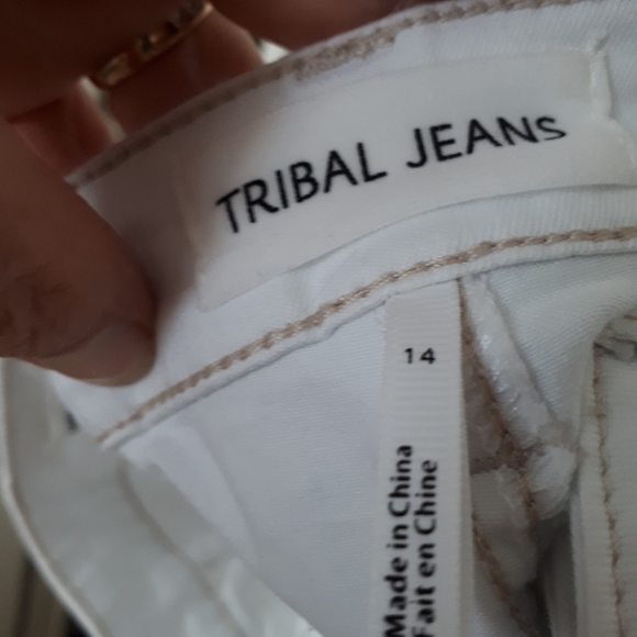 White women's jeans - Picture 2 of 3
